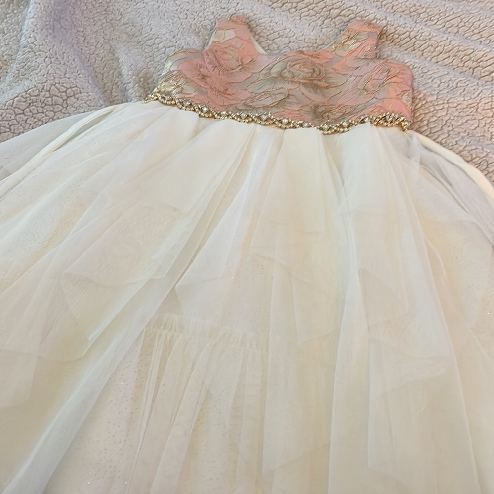 Dress - Picture 2 of 5